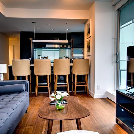 Habitas Apartment Vancouver Bagian luar foto
