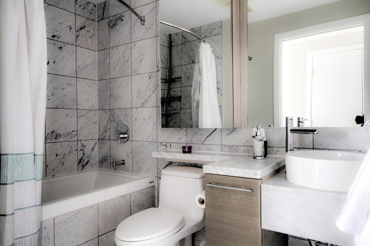 Habitas Apartment Vancouver Bagian luar foto